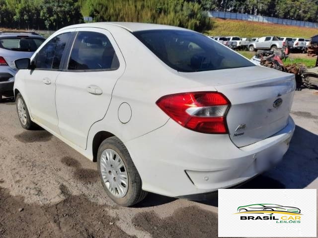 KA SEDAN SE 1.0 12V TIVCT